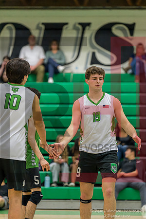TOHS v Agoura VBall 6483