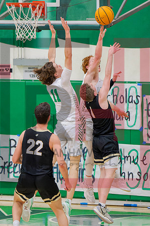 TOHS Boys Varsity v Calabasas_5704