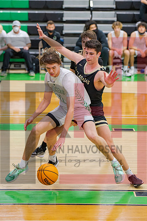 TOHS Boys Varsity v Calabasas_5748