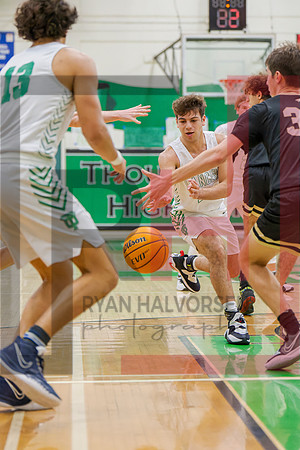 TOHS Boys Varsity v Calabasas_5461