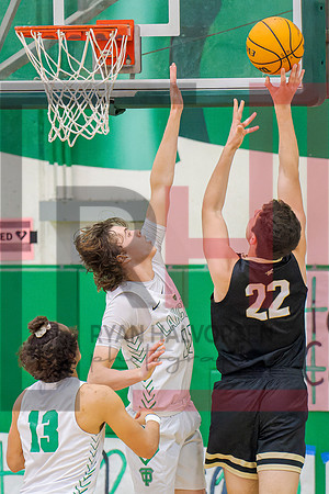 TOHS Boys Varsity v Calabasas_5657