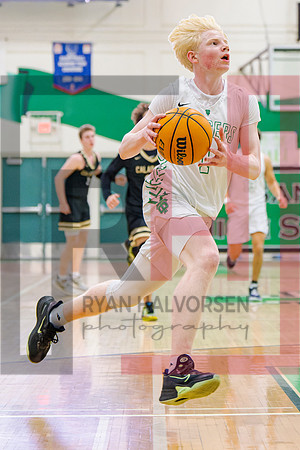 TOHS Boys Varsity v Calabasas_5484