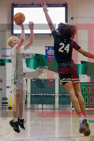 TOHS Boys Varsity v Calabasas_5526