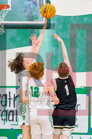 TOHS Boys Varsity v Calabasas_5815