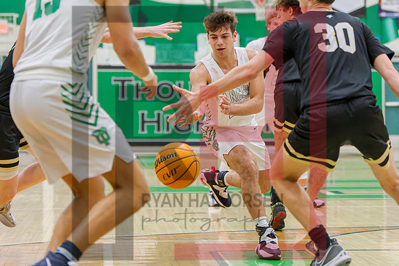 TOHS Boys Varsity v Calabasas_5462