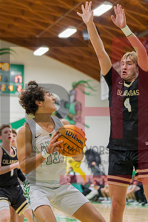 TOHS Boys Varsity v Calabasas_5463