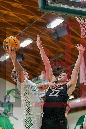 TOHS Boys Varsity v Calabasas_5416