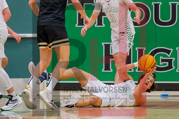 TOHS Boys Varsity v Calabasas_5385