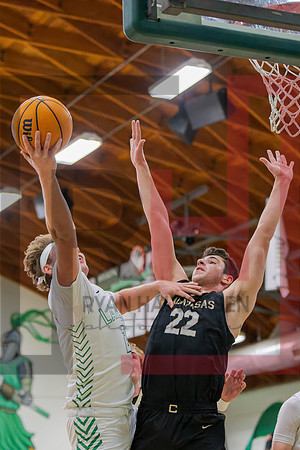 TOHS Boys Varsity v Calabasas_5417