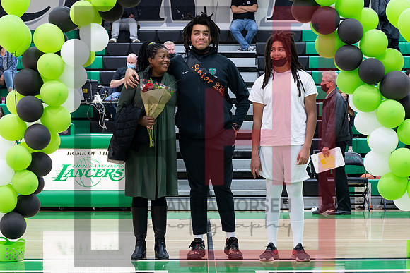 TOHS Boys Varsity v Calabasas_5276