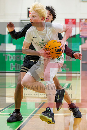 TOHS Boys Varsity v Calabasas_5349