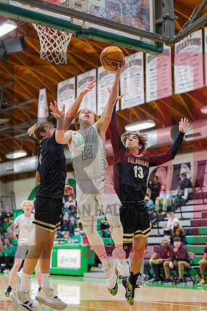 TOHS Boys Varsity v Calabasas_5423